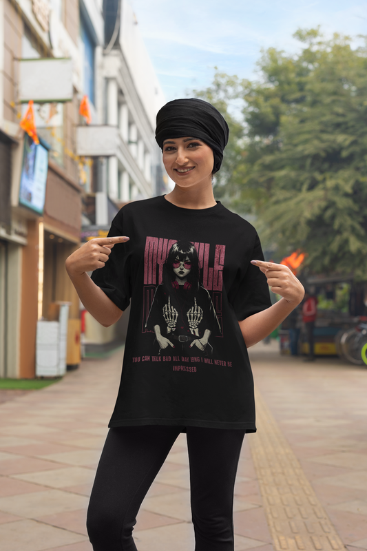 Shadow Queen | Oversized T-Shirt